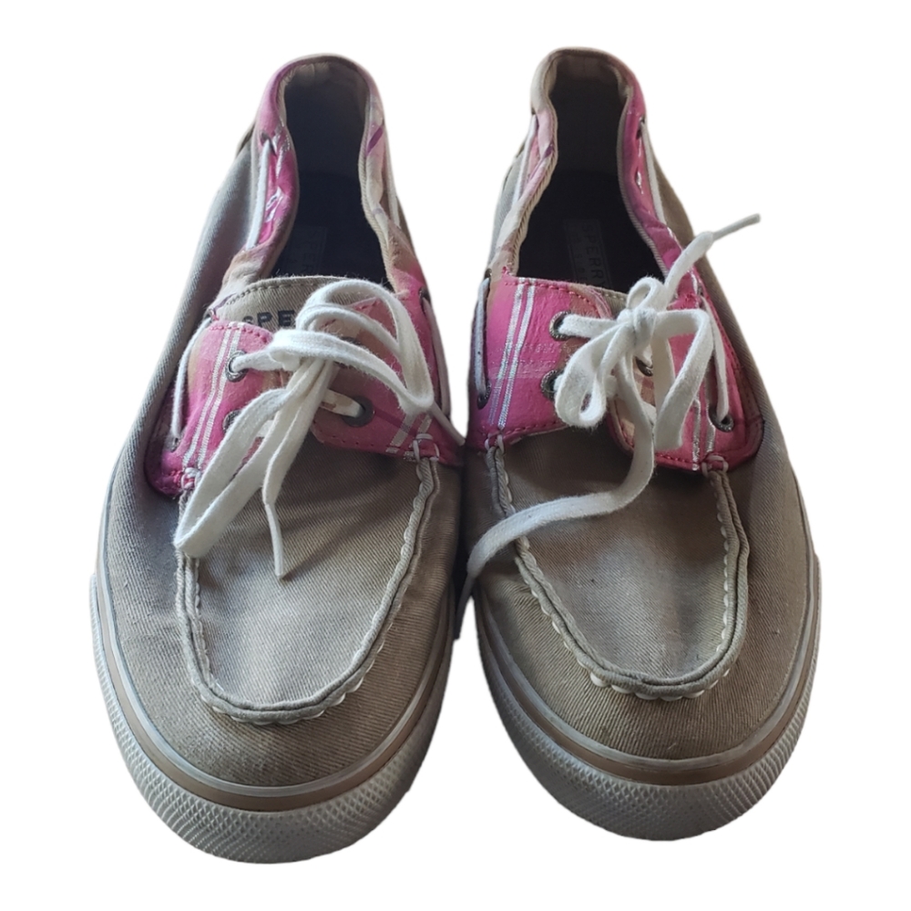 Women's pink and tan Sperry topsiders size 9.5 medium.